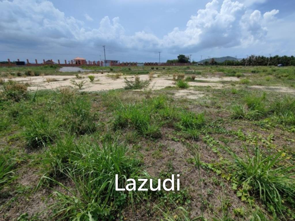 Land For Sale - 1 Rai Home Building Plot Near Black Mountain