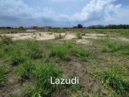 Land For Sale - 1 Rai Home Building Plot Near Black Mountain