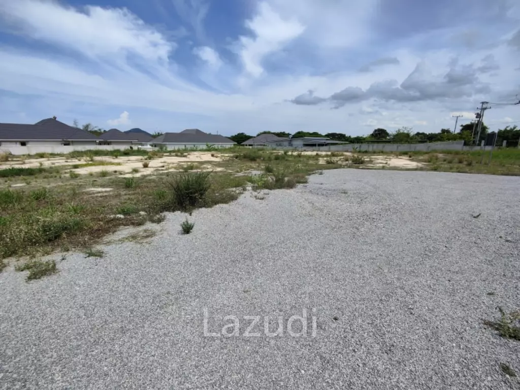 Land For Sale - 1 Rai Home Building Plot Near Black Mountain