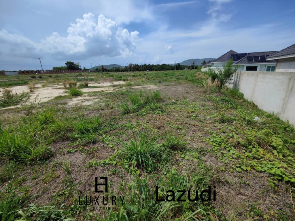 ขายที่ดิน 1 ไร่ ใกล้สนามกอล์ฟแบล็ค เมาท์เท่น เหมาะสำหรับสร้างบ้าน