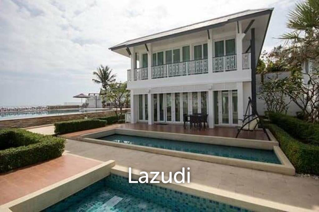 Luxury Beachfront 4 bed 2 storey Villa