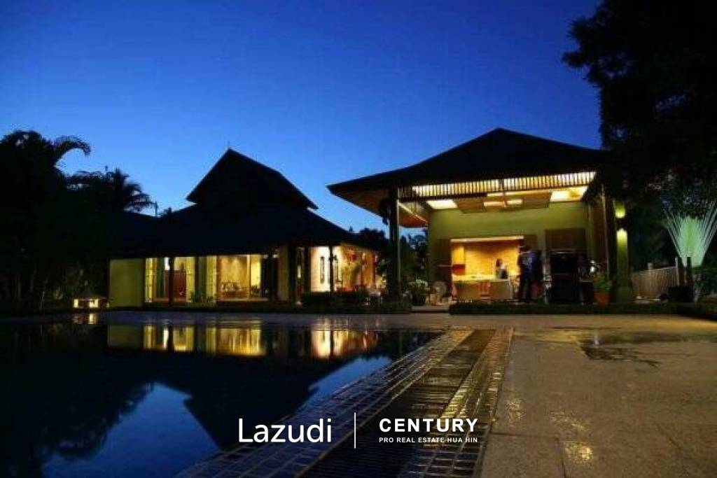 Absolute Beachfront Pool Villa