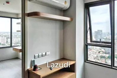 2 Bedroom 1 Bathroom 52 SQ.M Life Ladprao