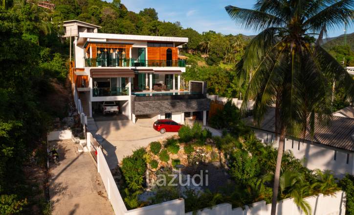 Elegant Beachside 4-Bed Villa Just 300 Meters from Mae Haad Beach, Koh Phangan