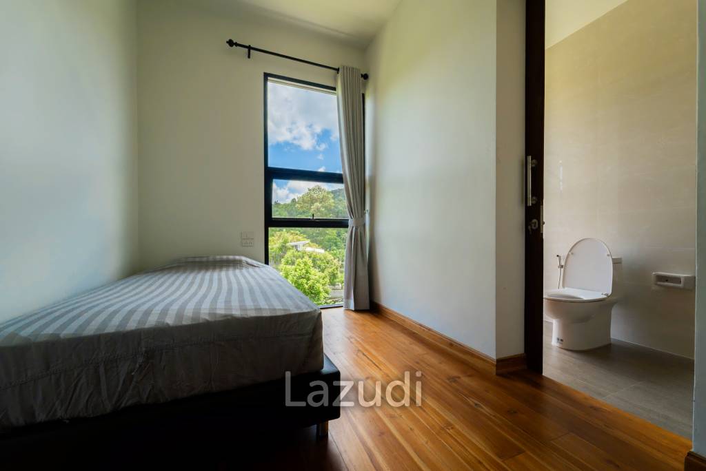 Elegant Beachside 4-Bed Villa Just 300 Meters from Mae Haad Beach, Koh Phangan