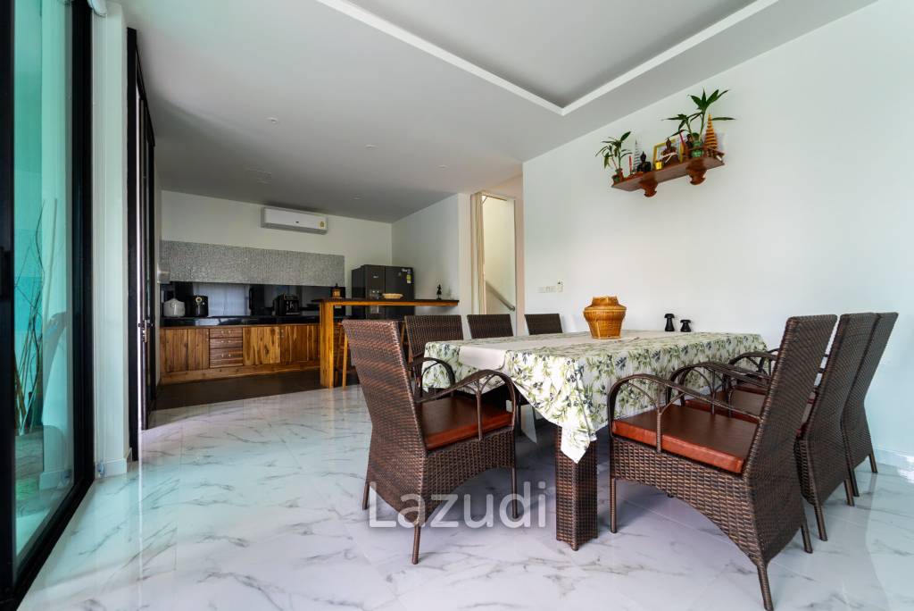 Elegant Beachside 4-Bed Villa Just 300 Meters from Mae Haad Beach, Koh Phangan