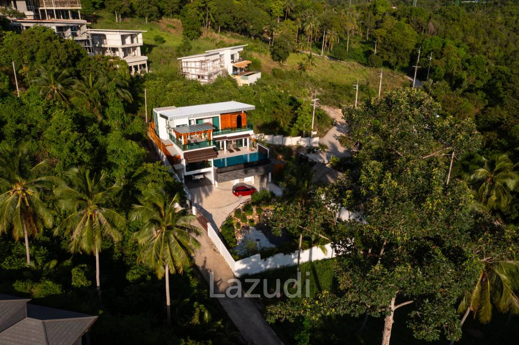 Elegant Beachside 4-Bed Villa Just 300 Meters from Mae Haad Beach, Koh Phangan