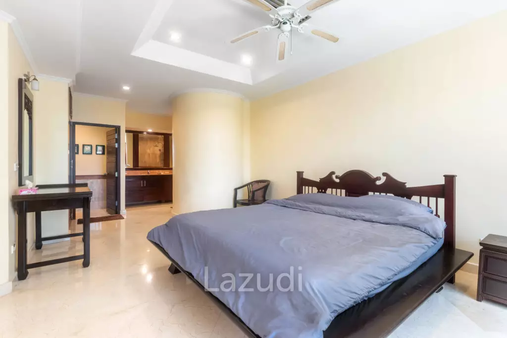 Phuket Country Club Golf Course Villa For Rent