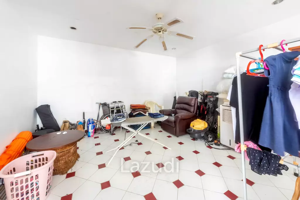 Phuket Country Club Golf Course Villa For Rent
