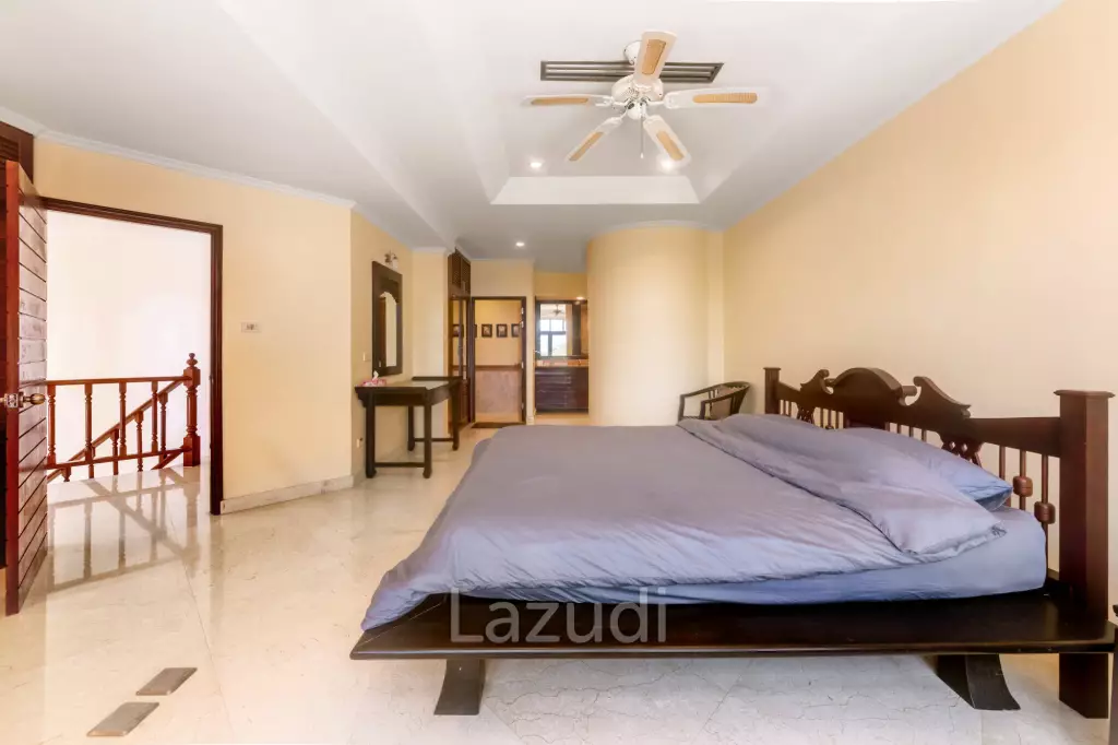 Phuket Country Club Golf Course Villa For Rent