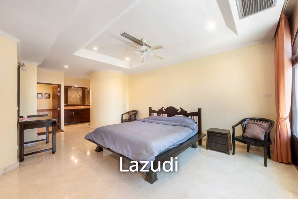 Phuket Country Club Golf Course Villa For Rent