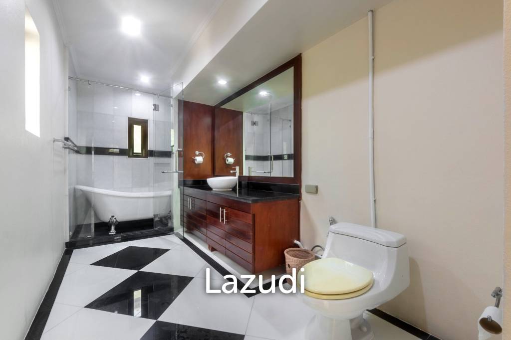 Phuket Country Club Golf Course Villa For Rent