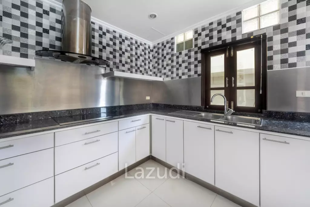 Phuket Country Club Golf Course Villa For Rent