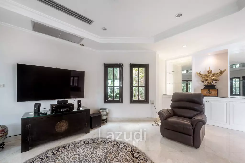 Phuket Country Club Golf Course Villa For Rent