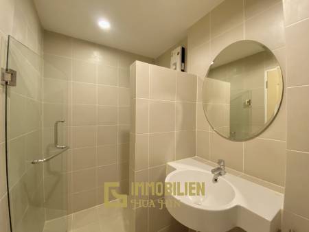 คอนโด 1 ห้องนอนทันสมัย พร้อมสระว่ายน้ำ ที่ Ramada Plaza by Wyndham Cha-am Beach