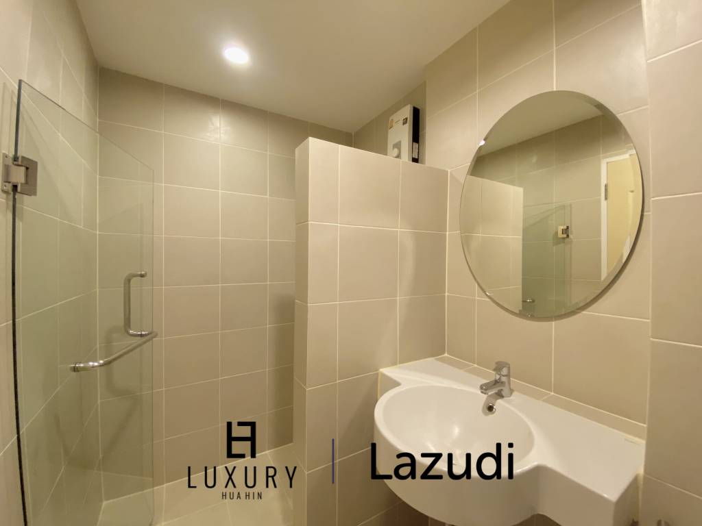 คอนโด 1 ห้องนอนทันสมัย พร้อมสระว่ายน้ำ ที่ Ramada Plaza by Wyndham Cha-am Beach