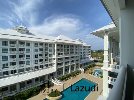 คอนโด 1 ห้องนอนทันสมัย พร้อมสระว่ายน้ำ ที่ Ramada Plaza by Wyndham Cha-am Beach