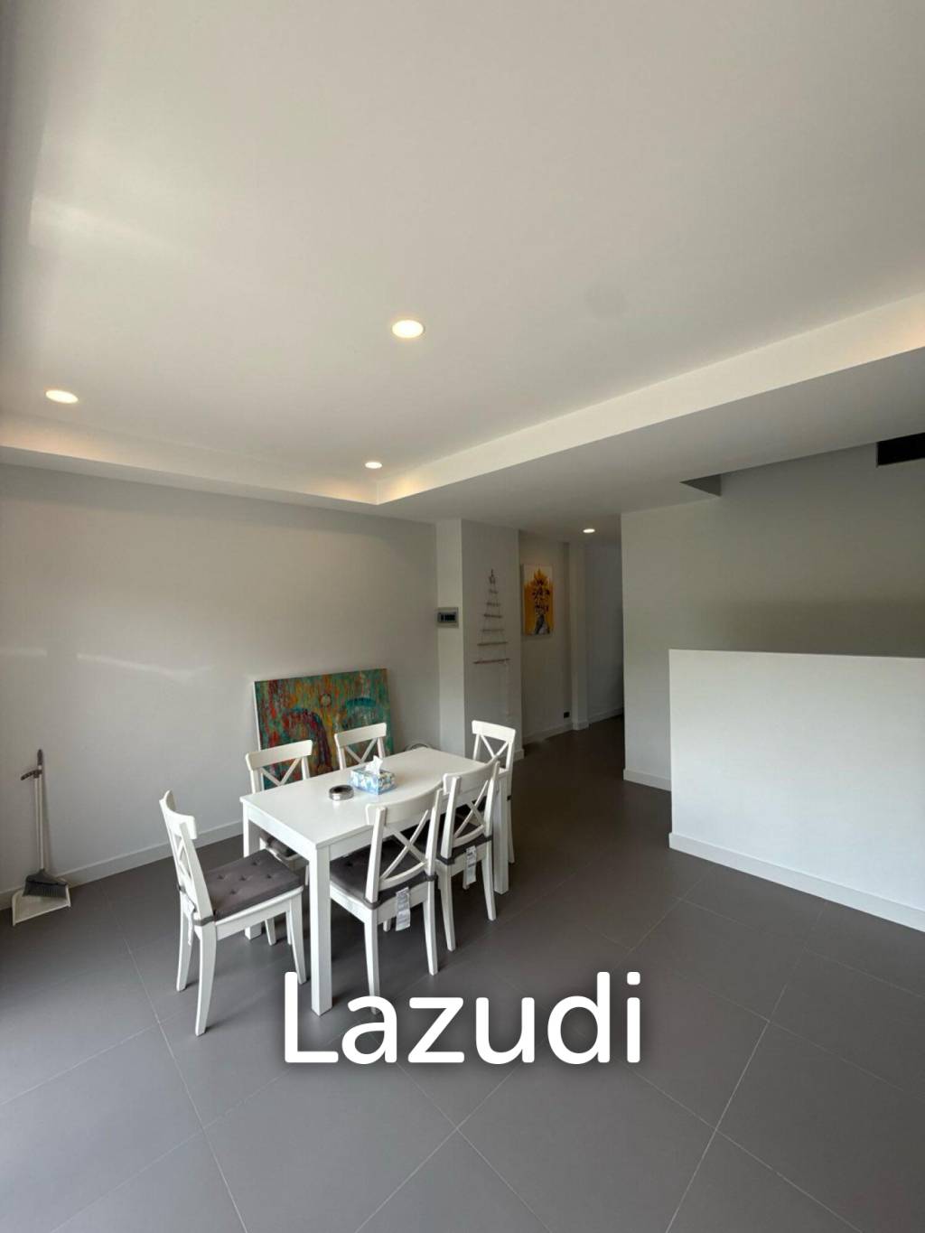 Newly Refurbished 2-Bedroom Townhouse for Sale in Bo Phut – Prime Central Location