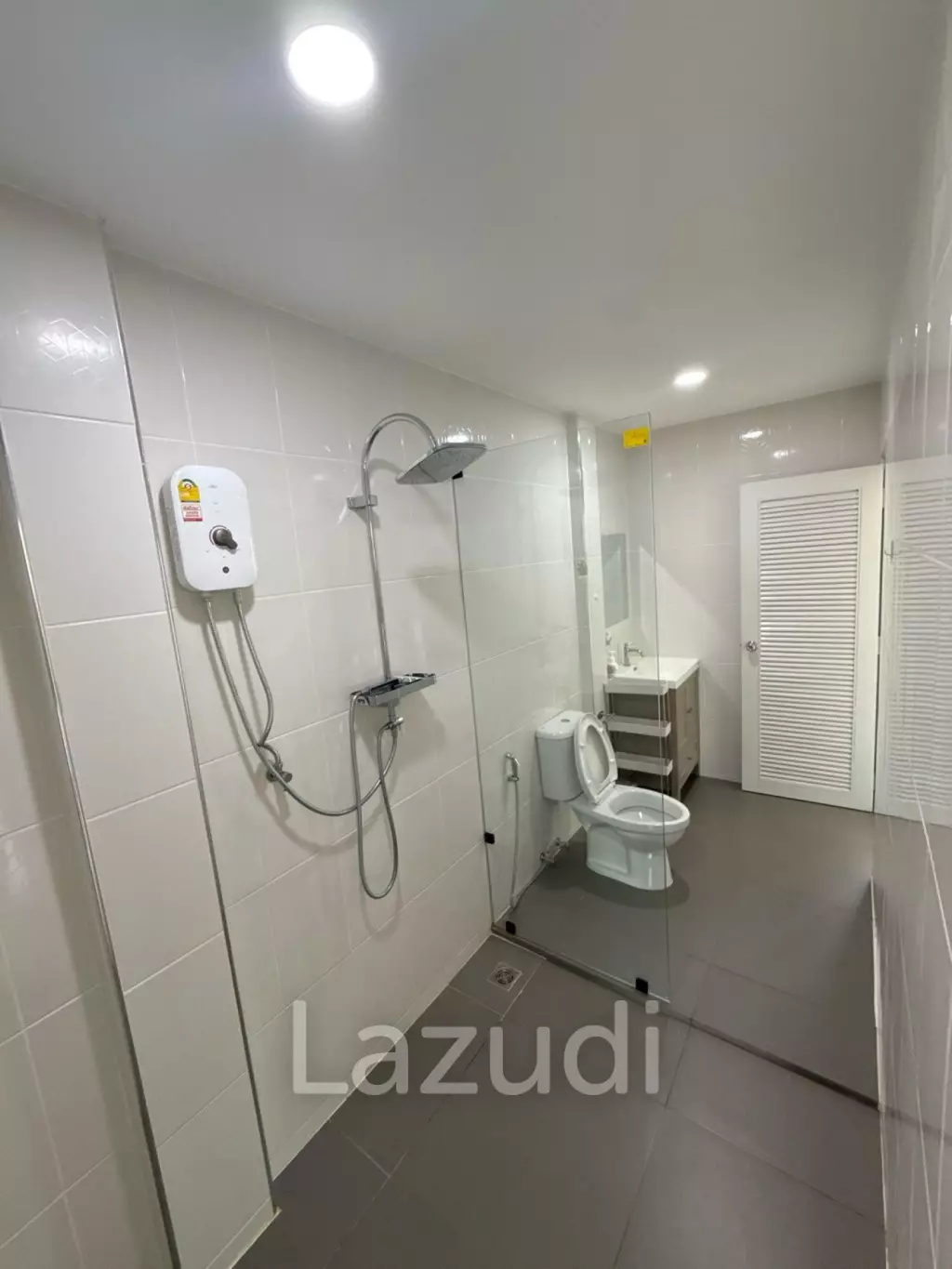 Newly Refurbished 2-Bedroom Townhouse for Sale in Bo Phut – Prime Central Location