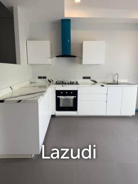 Modern 2-Bedroom Townhouse in Bo Phut – Fully Refurbished and Move-In Ready