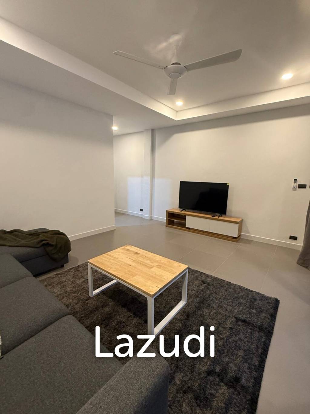 Modern 2-Bedroom Townhouse in Bo Phut – Fully Refurbished and Move-In Ready