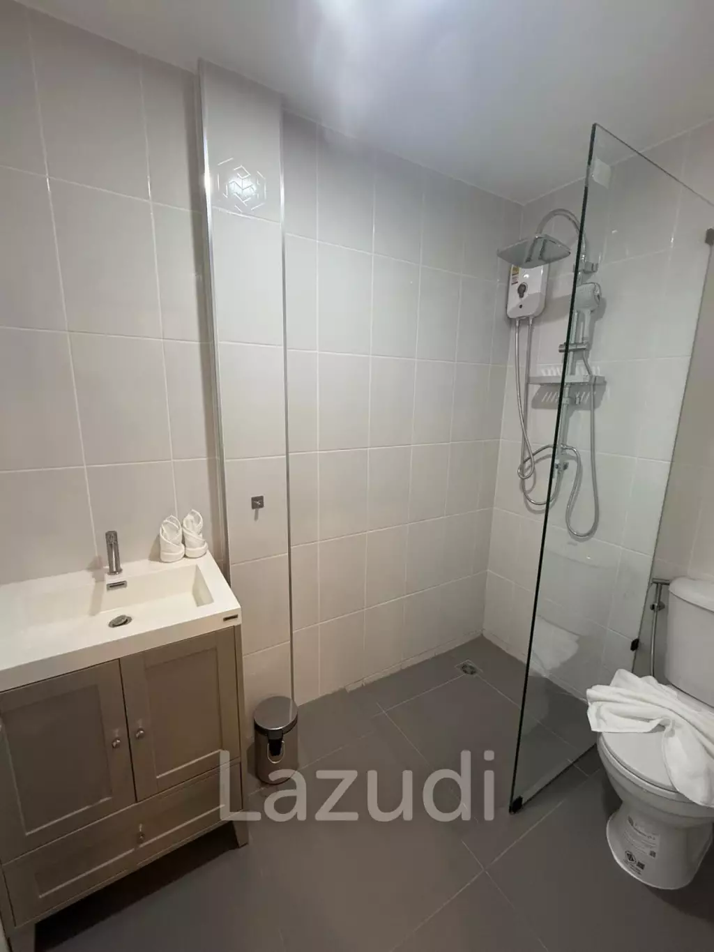 Modern 2-Bedroom Townhouse in Bo Phut – Fully Refurbished and Move-In Ready