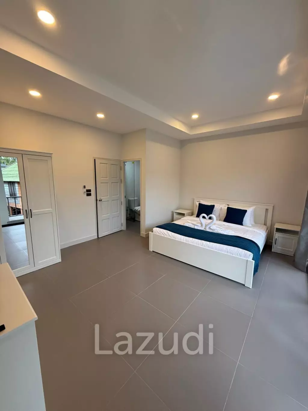 Modern 2-Bedroom Townhouse in Bo Phut – Fully Refurbished and Move-In Ready