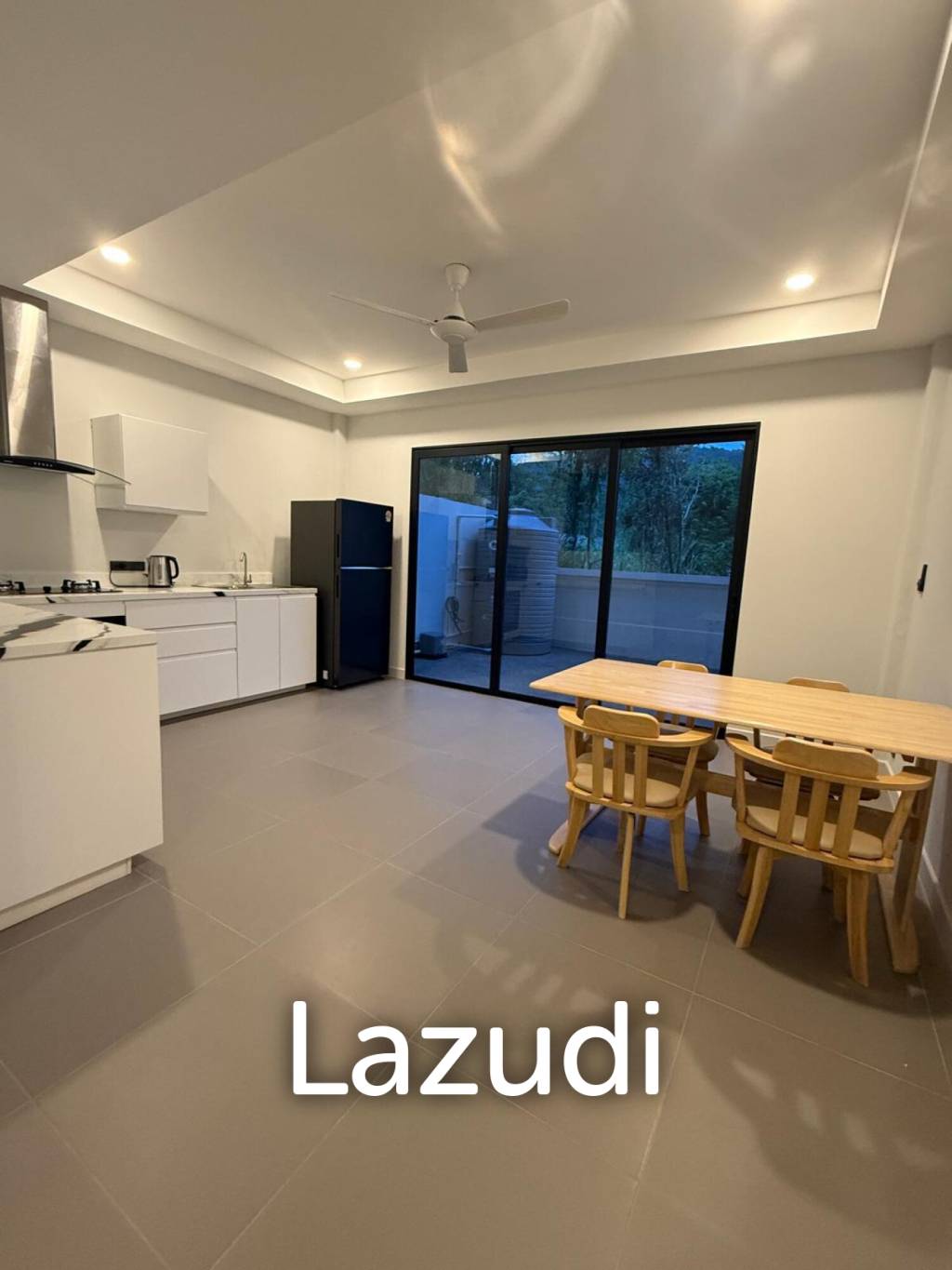 Modern 2-Bedroom Townhouse in Bo Phut – Fully Refurbished and Move-In Ready