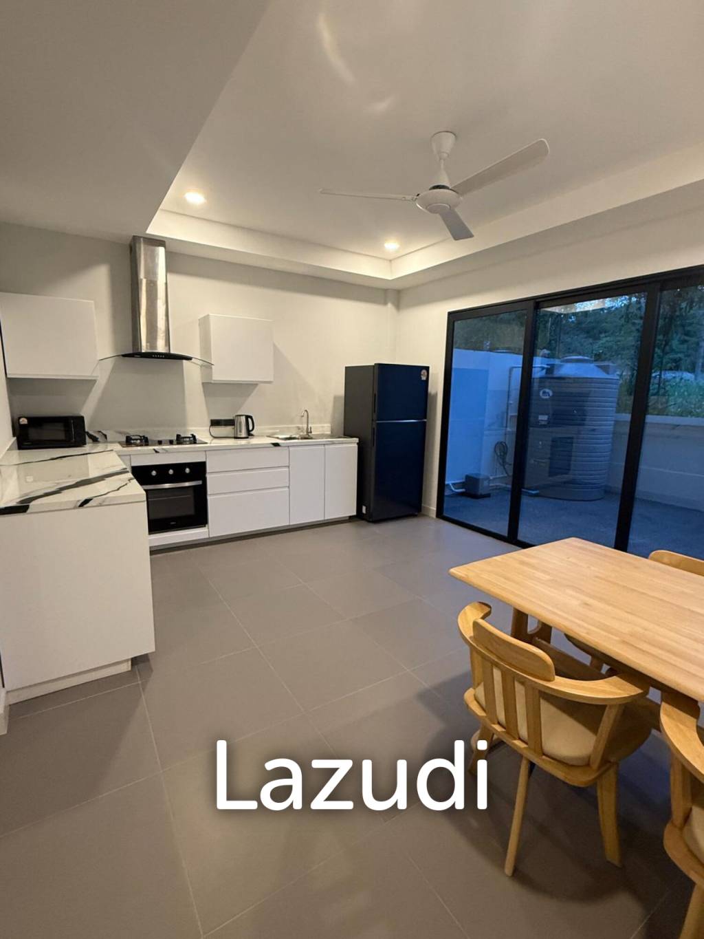 Modern 2-Bedroom Townhouse in Bo Phut – Fully Refurbished and Move-In Ready