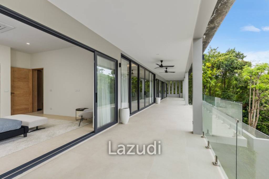 4-Bedroom Pool Villa with Panoramic View in Thalang