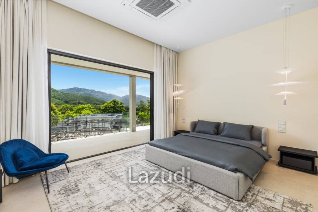 4-Bedroom Pool Villa with Panoramic View in Thalang