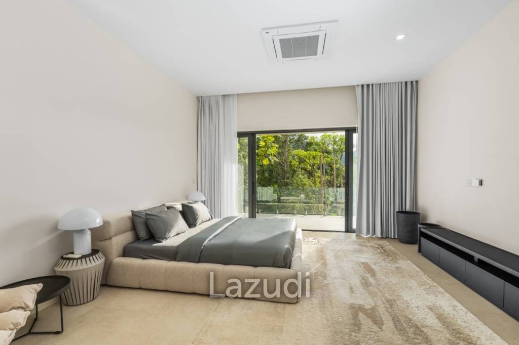 4-Bedroom Pool Villa with Panoramic View in Thalang