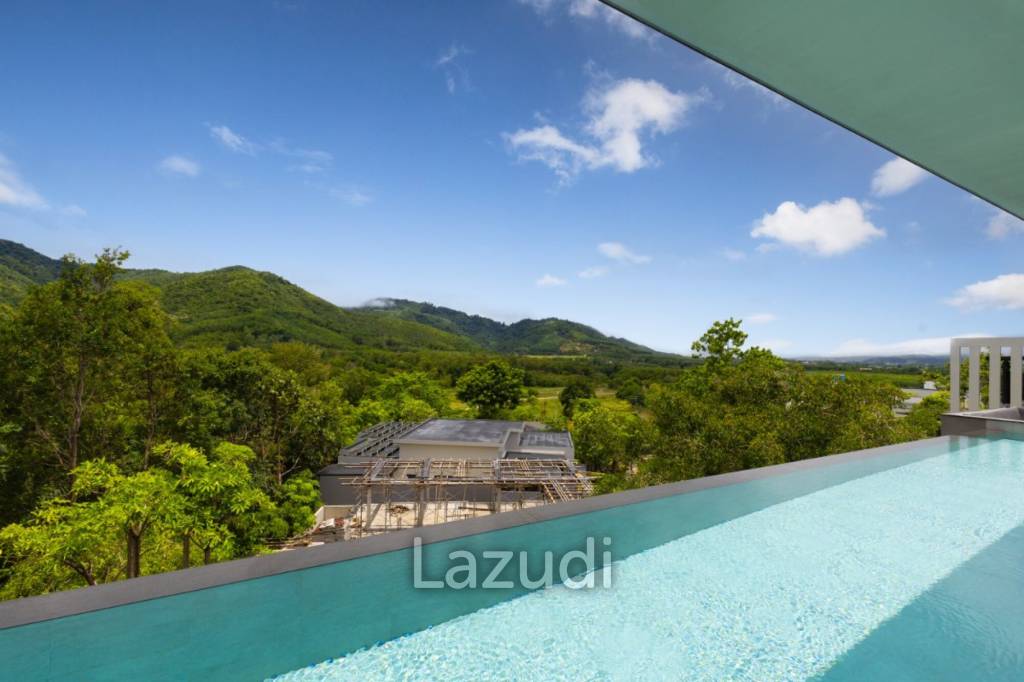 4-Bedroom Pool Villa with Panoramic View in Thalang