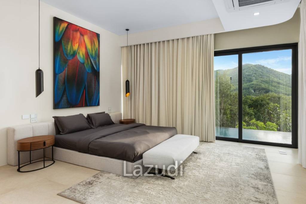 4-Bedroom Pool Villa with Panoramic View in Thalang