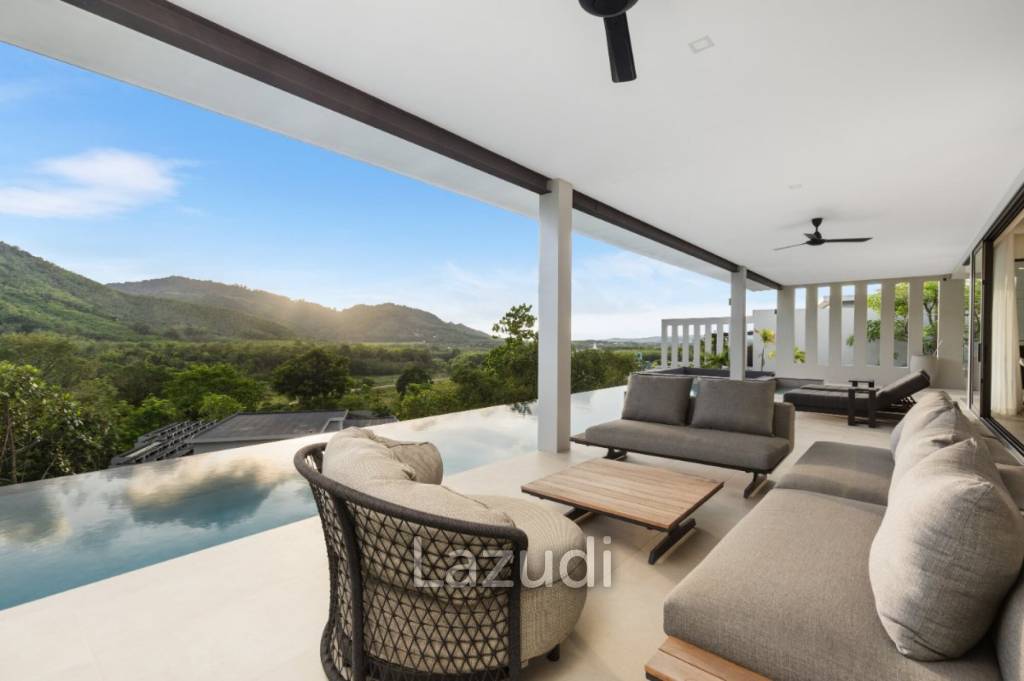 4-Bedroom Pool Villa with Panoramic View in Thalang