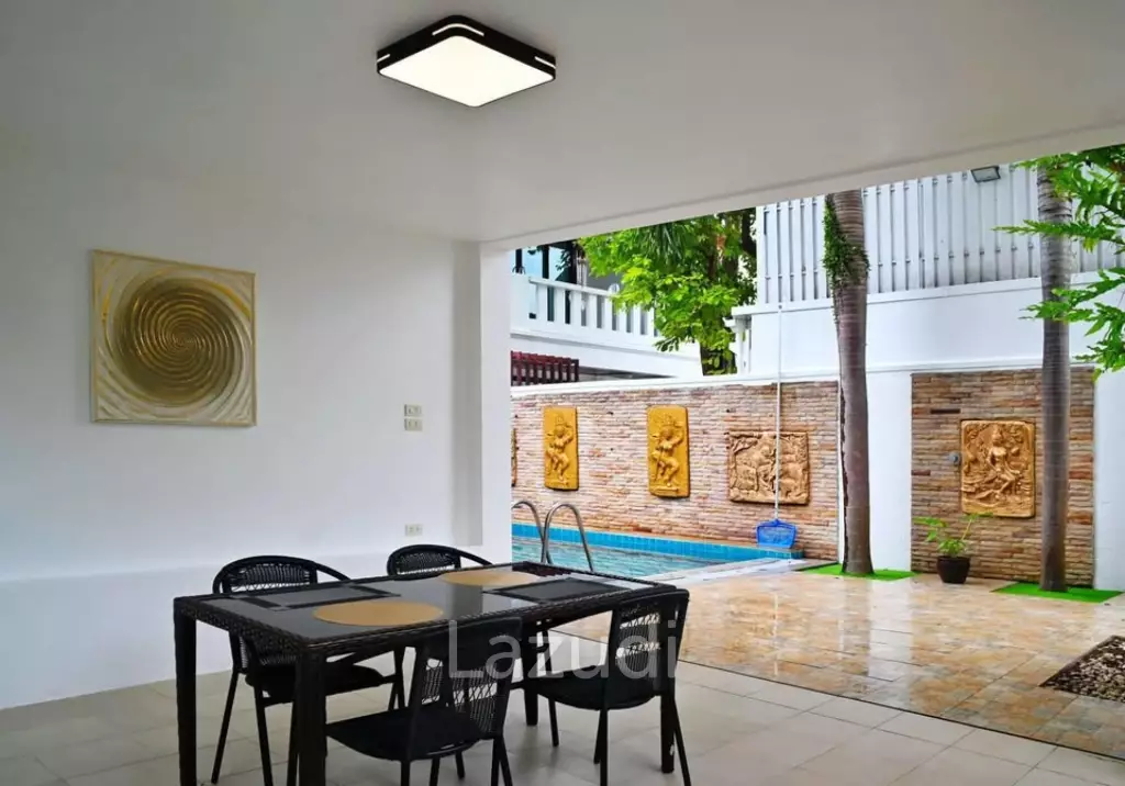 2 Bedroom Pool Villa In Rawai For Sale