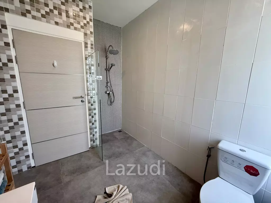 Brand New Modern 3 Bedroom Villa in Black Lotus