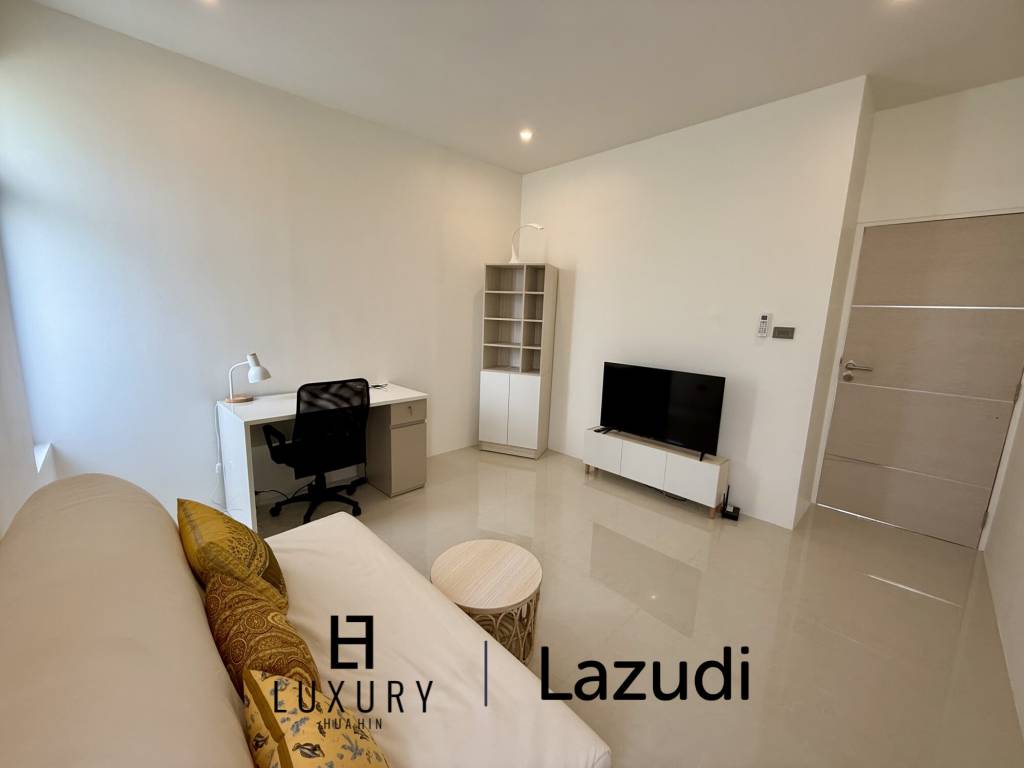 Brand New Modern 3 Bedroom Villa in Black Lotus