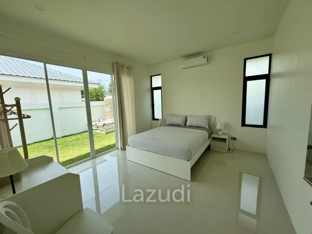 Brand New Modern 3 Bedroom Villa in Black Lotus