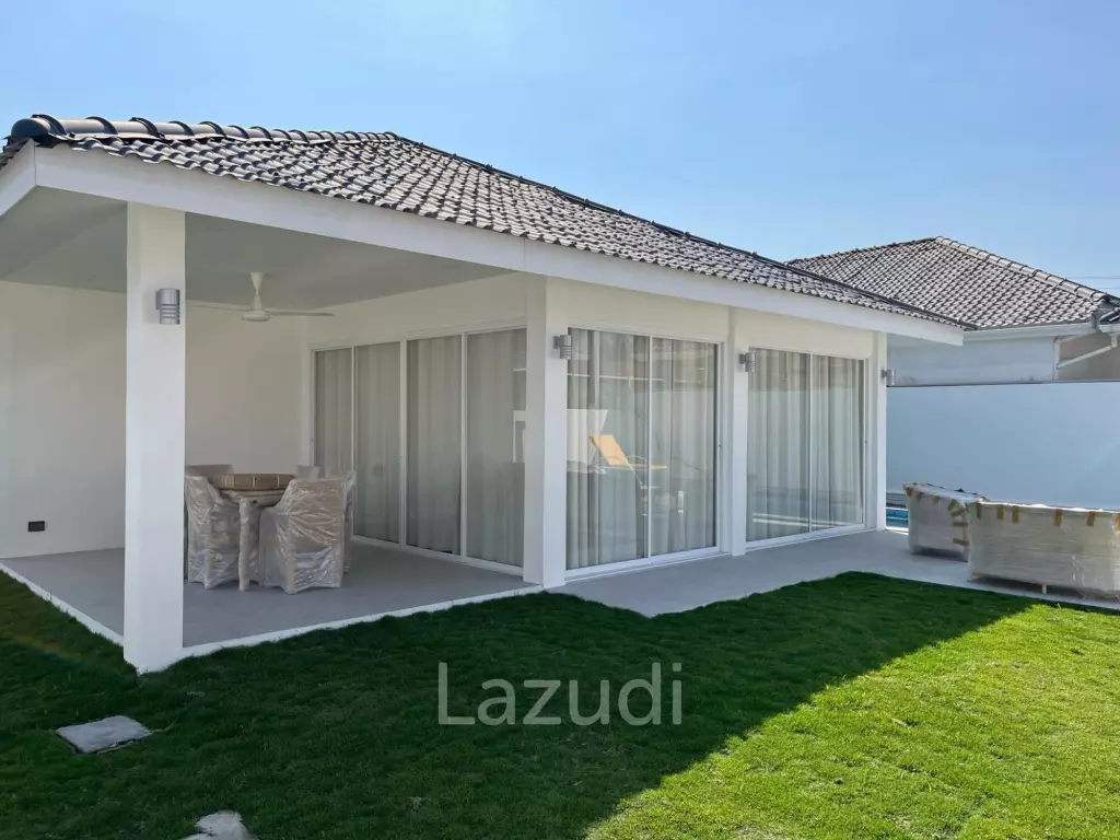 Brand New Modern 3 Bedroom Villa in Black Lotus