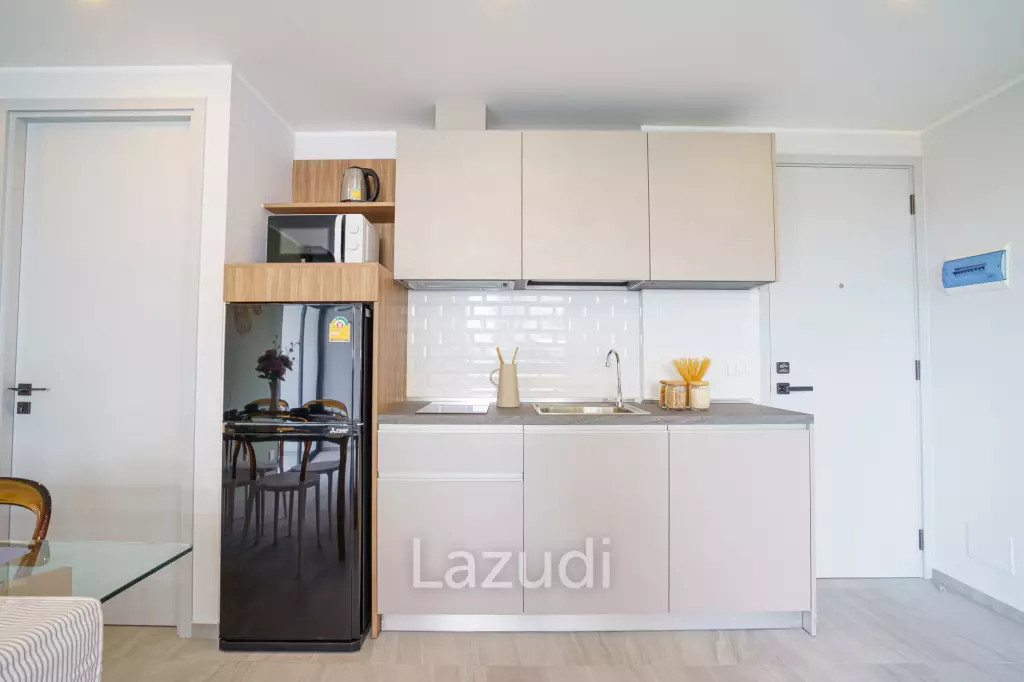 Contemporary 2-Bed Condo in Chalong, Phuket