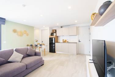 Contemporary 2-Bed Condo in Chalong, Phuket Contemporary 2-Bed Condo in Chalong, Phuket