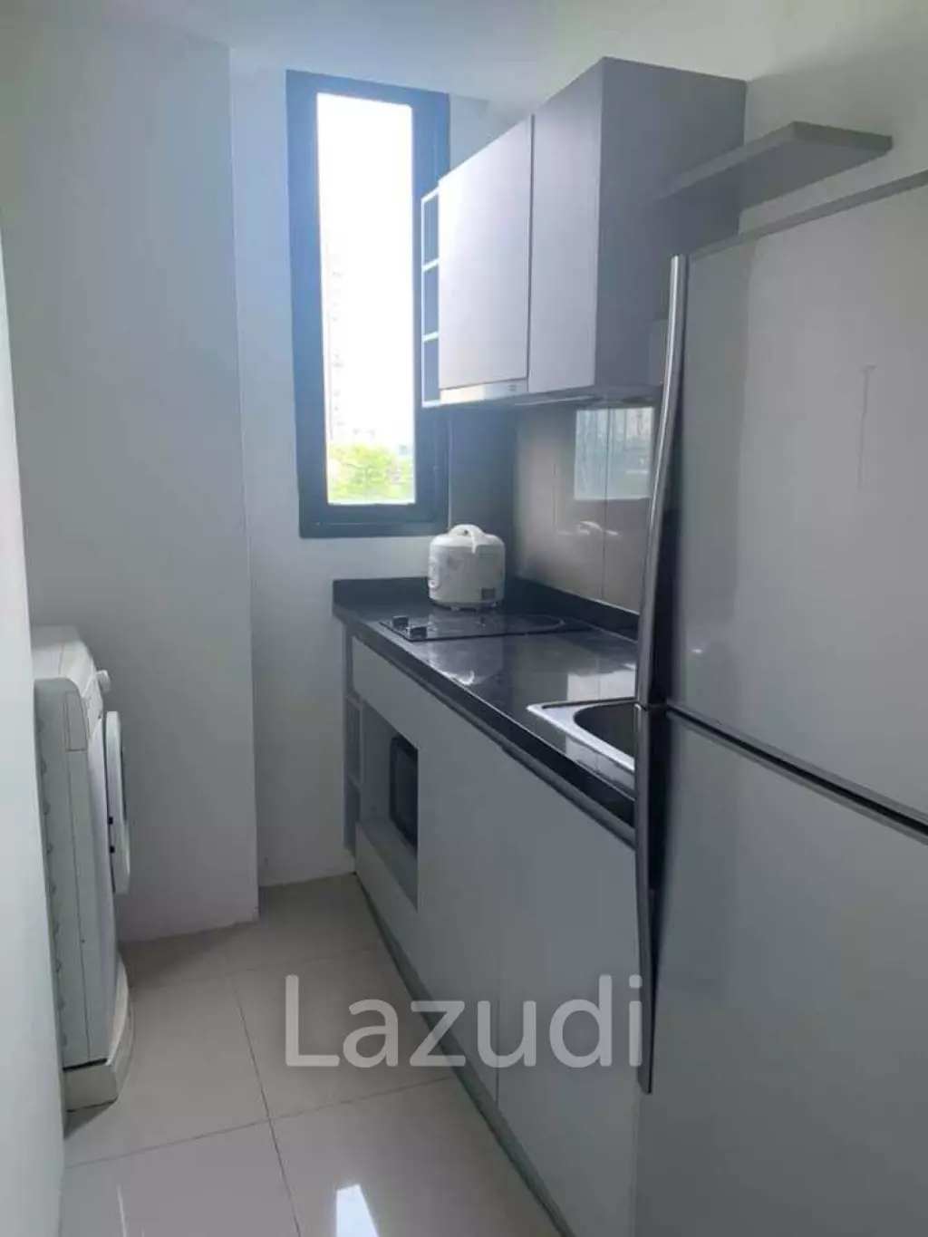 1 bedroom 1 bathroom 37 Sq.M Zenith Place Sukhumvit 42