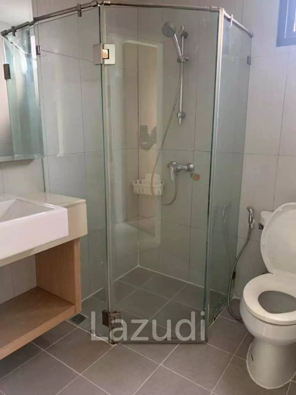 1 bedroom 1 bathroom 37 Sq.M Zenith Place Sukhumvit 42