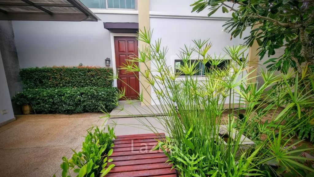 3-Bedroom Villa for Rent near Blue Tree, Bangtao Beach