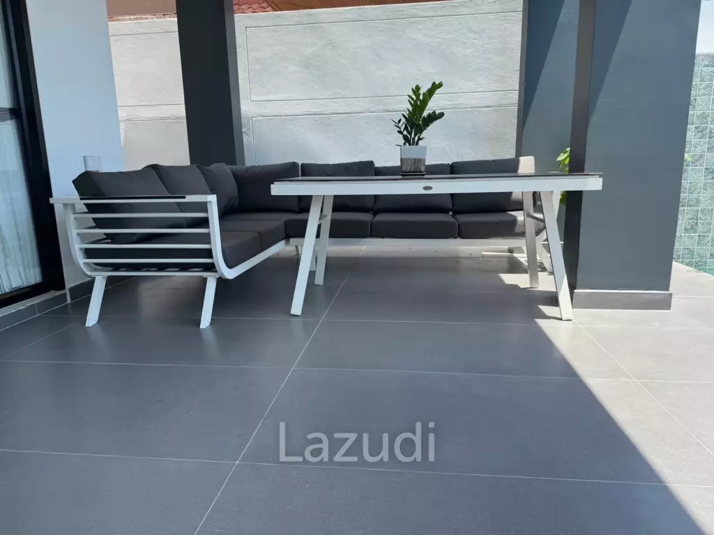 6 Beds 7 Baths 540 SQ.M. Eakmongkol Village 2