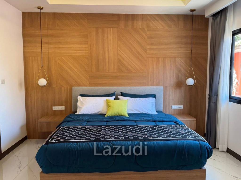 6 Beds 7 Baths 540 SQ.M. Eakmongkol Village 2
