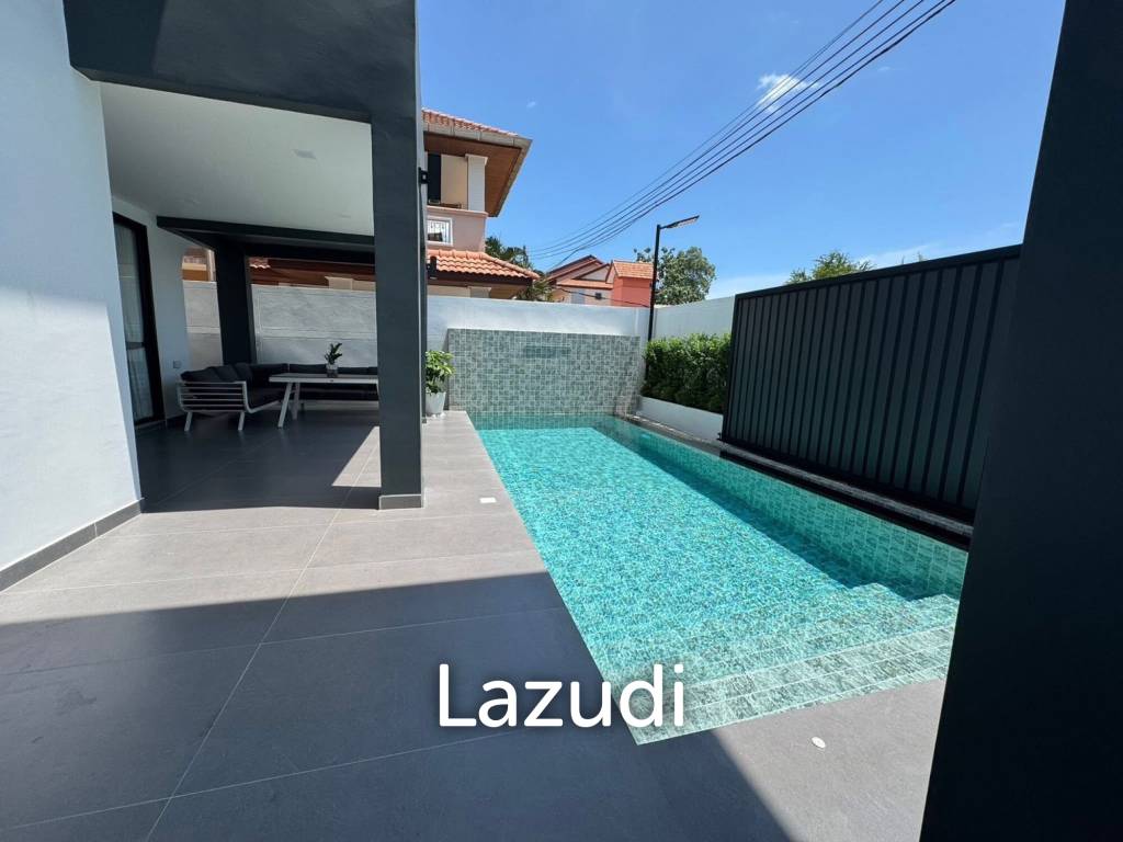 6 Beds 7 Baths 540 SQ.M. Eakmongkol Village 2