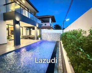 6 Beds 7 Baths 540 SQ.M. Eakmongkol Village 2