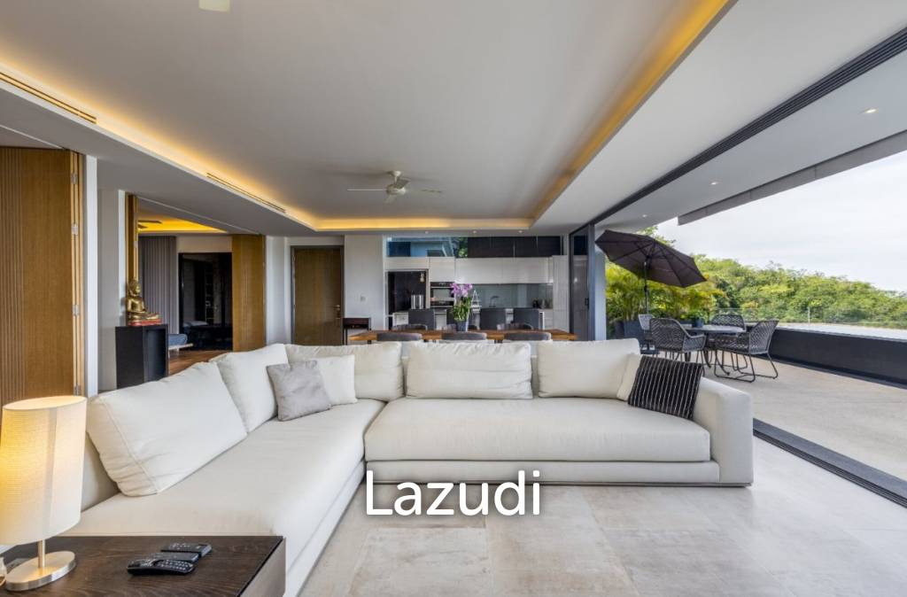 Large Seaview Apartment With Private Pool